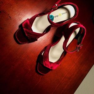 Sandals Size 7 1/2 and 8 1/2